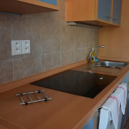 Studia A U Karla Apartment *