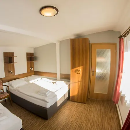 Studia A U Karla Apartment