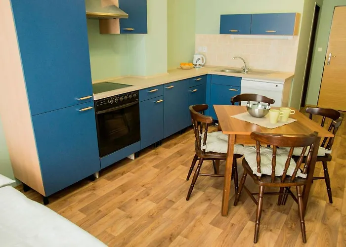 Studia A U Karla Appartement *